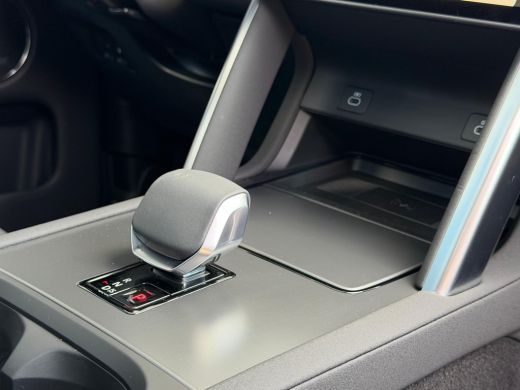 Land Rover Discovery Sport P270e Dynamic Edition | Afneembare trekhaak | Pano | Comfort Pack | Cold Climate | 360gr Camera |... ActivLease financial lease