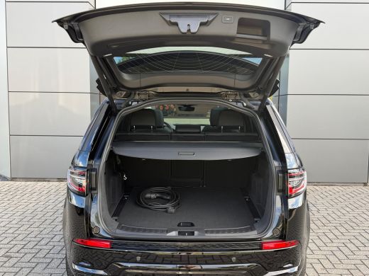 Land Rover Discovery Sport P270e Dynamic Edition | Afneembare trekhaak | Pano | Comfort Pack | Cold Climate | 360gr Camera |... ActivLease financial lease