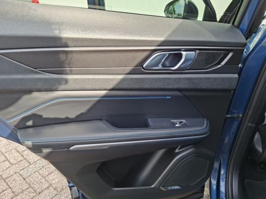 Lynk & Co 01 1.5 PHEV 262PK Adapt.Cruise 360&deg; Cam Carplay Plug-in Stoelverw Vol opties! ActivLease financial lease