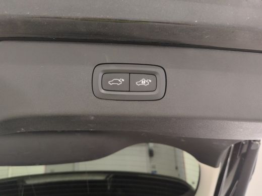 Lynk & Co 01 1.5 PHEV 262PK Adapt.Cruise 360&deg; Cam Carplay Black Plug-in Stoelverw Vol opties! ActivLease financial lease