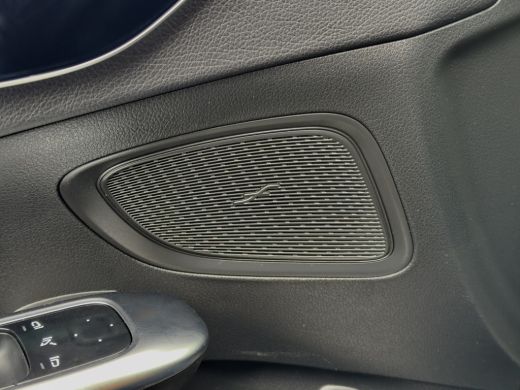 Mercedes-Benz C-Klasse 180 AUT9 LUXURY-LINE LEDER NAVI CAMERA DIGI-DASH APPLE-CARPLAY LED LMV PDC ActivLease financial lease