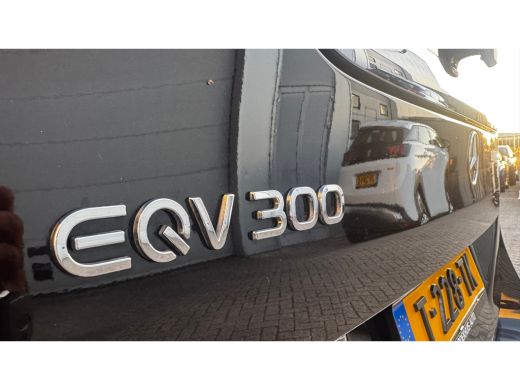 Mercedes-Benz EQV 300 L3 90KWH 204PK AVANTGARDE AMG NAVI / LEDER / CLIMA / FULL-LED / PDC / CAMERA / 18" LMV / KEYL... ActivLease financial lease