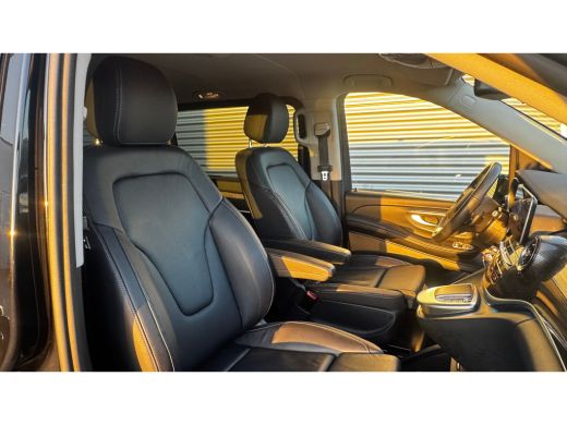 Mercedes-Benz EQV 300 L3 90KWH 204PK AVANTGARDE AMG NAVI / LEDER / CLIMA / FULL-LED / PDC / CAMERA / 18" LMV / KEYL... ActivLease financial lease