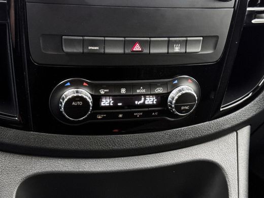 Mercedes-Benz eVito Lang 66 kWh DC 266km WLTP Dubbele cabine Led Schuifdeur L+R 5-zitplaatsen Navigatie Camera Snelladen ActivLease financial lease