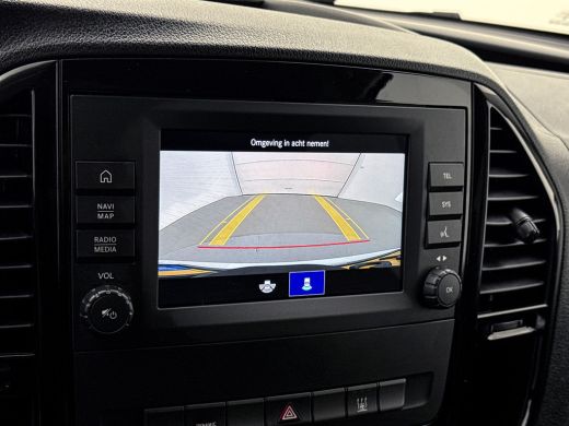 Mercedes-Benz eVito Lang 66 kWh DC 266km WLTP Dubbele cabine Led Schuifdeur L+R 5-zitplaatsen Navigatie Camera Snelladen ActivLease financial lease