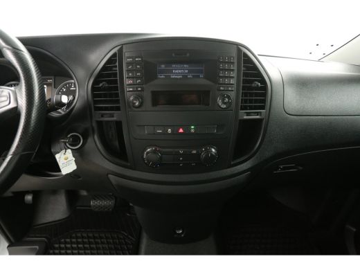 Mercedes-Benz Vito 114 CDI Lang | Automaat | Airco | Cruise | 3 Zits | Trekhaak | Parkeersens. ActivLease financial lease