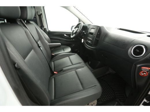 Mercedes-Benz Vito 114 CDI Lang | Automaat | Airco | Cruise | 3 Zits | Trekhaak | Parkeersens. ActivLease financial lease