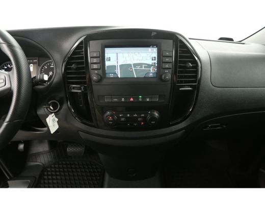 Mercedes-Benz Vito 119 CDI Extra Lang | Automaat | Clima | Camera | Cruise | 3 Zits | Trekhaak | Carplay | LED ActivLease financial lease