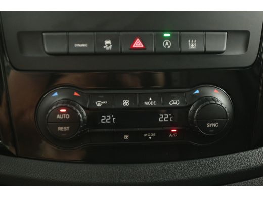 Mercedes-Benz Vito 119 CDI Extra Lang | Automaat | Clima | Camera | Cruise | 3 Zits | Trekhaak | Carplay | LED ActivLease financial lease