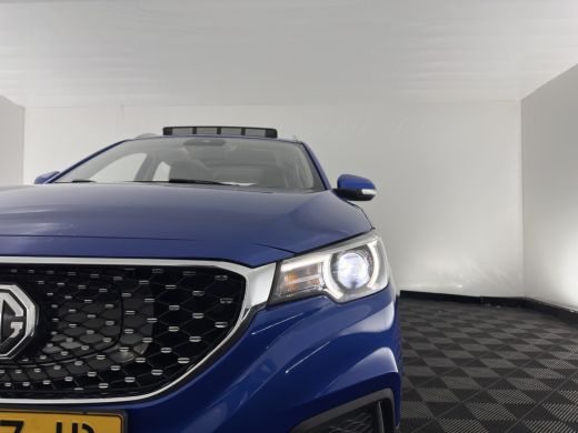 MG ZS EV EV Luxury 45 kWh {SoH-87%} (INCL-BTW) Aut. *PANO | LEATHER | CCS-FASTLOADER | KEYLESS | NAVI-FULL... ActivLease financial lease