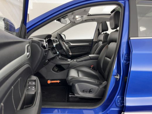 MG ZS EV EV Luxury 45 kWh {SoH-87%} (INCL-BTW) Aut. *PANO | LEATHER | CCS-FASTLOADER | KEYLESS | NAVI-FULL... ActivLease financial lease