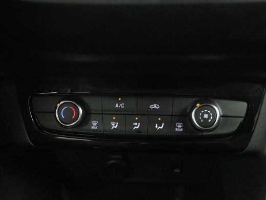 Opel Corsa | Trekhaak | Carplay | Cruise control | DAB | Lichtmetaal 16'' | Lane assist | ActivLease financial lease