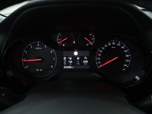 Opel Corsa | Trekhaak | Carplay | Cruise control | DAB | Lichtmetaal 16'' | Lane assist | ActivLease financial lease