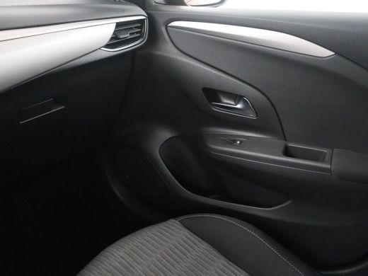 Opel Corsa | Trekhaak | Carplay | Cruise control | DAB | Lichtmetaal 16'' | Lane assist | ActivLease financial lease