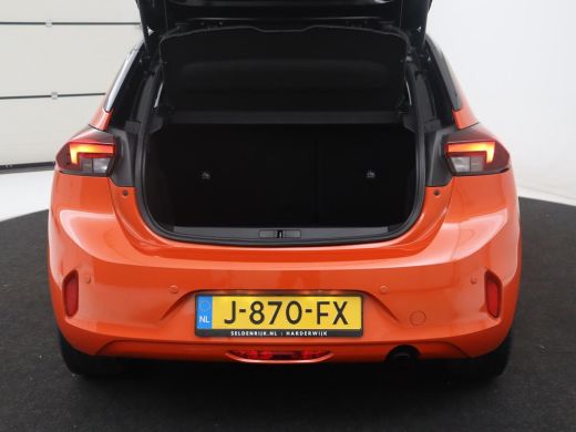 Opel Corsa | Trekhaak | Carplay | Cruise control | DAB | Lichtmetaal 16'' | Lane assist | ActivLease financial lease