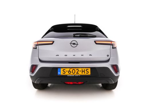 Opel Mokka-e GS Line Level-4 50 kWh [3-Fase-11kW] {SoH-95%} (INCL-BTW) Aut. *HEATPUMP | LEATHER-FABRIC | NAVI-... ActivLease financial lease