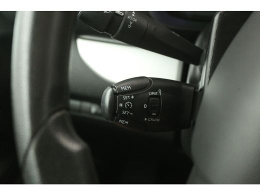Opel Vivaro 2.0 CDTI L3H1 | Dubbele Cabine | Airco | Camera | Cruise | Trekhaak | Carplay | Navi ActivLease financial lease