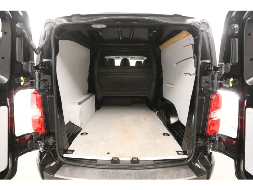 Opel Vivaro 2.0 CDTI L3H1 | Dubbele Cabine | Airco | Camera | Cruise | Trekhaak | Carplay | Navi ActivLease financial lease