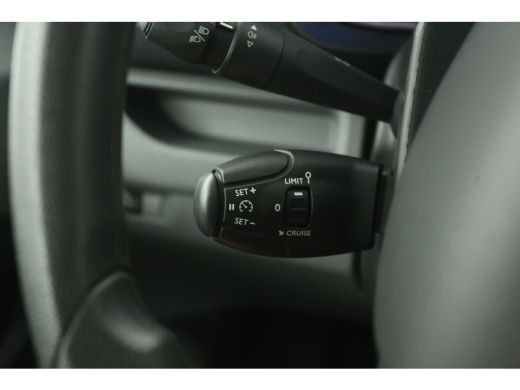 Opel Vivaro-e L2H1 75 kWh Long Range | Snelladen | Airco | Camera | Cruise | 3 Zits | Carplay ActivLease financial lease