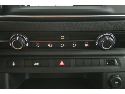 Opel Vivaro-e L2H1 75 kWh Long Range | Snelladen | Airco | Camera | Cruise | 3 Zits | Carplay ActivLease financial lease