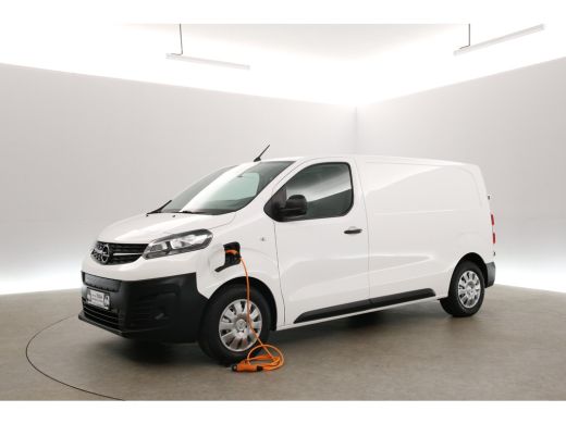 Opel Vivaro-e L2H1 75 kWh Long Range | Snelladen | Airco | Camera | Cruise | 3 Zits | Carplay ActivLease financial lease