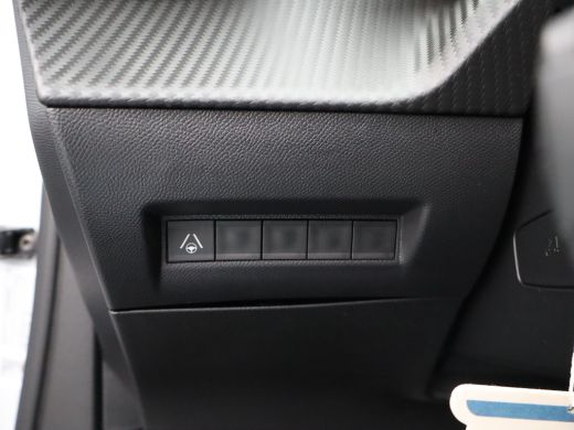 Peugeot 2008 1.2 Hybrid 145 GT | Camera Voor en Achter | Drive Assist | Adaptieve Cruise Control | Parkeersens... ActivLease financial lease