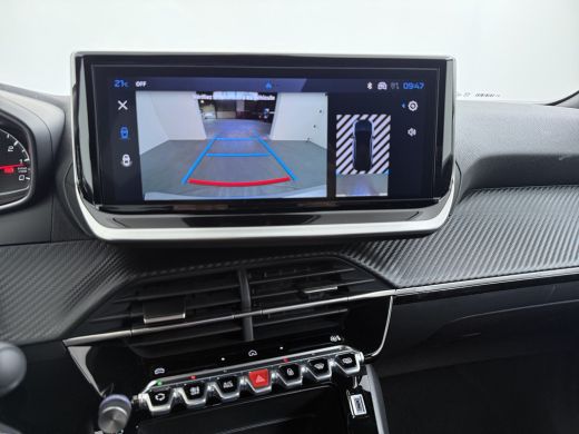 Peugeot 2008 | Demo Deal | Business | 10" HD-touchscreen met PEUGEOT i-Connect&reg; Advanced Navigatie | Donkere h... ActivLease financial lease
