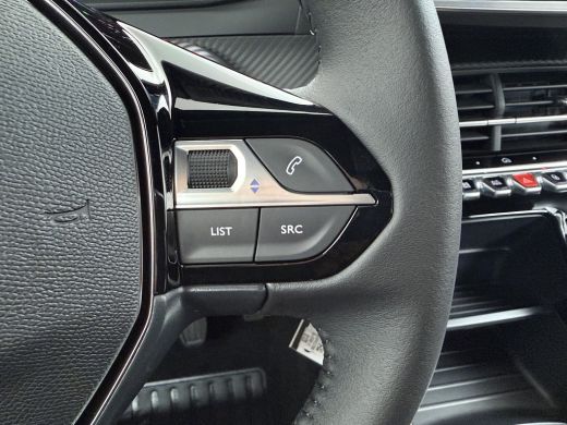 Peugeot 2008 | Demo Deal | Business | 10" HD-touchscreen met PEUGEOT i-Connect&reg; Advanced Navigatie | Donkere h... ActivLease financial lease