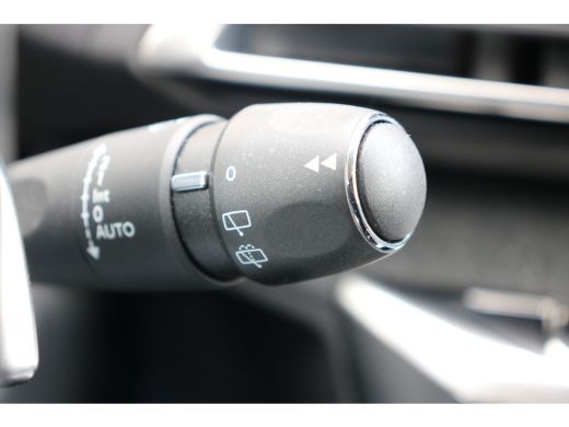 Peugeot 3008 1.6 HYbrid 225 Allure Pack Business | Navi | Camera | PDC V+A | Cruise control | Keyless entry | ... ActivLease financial lease