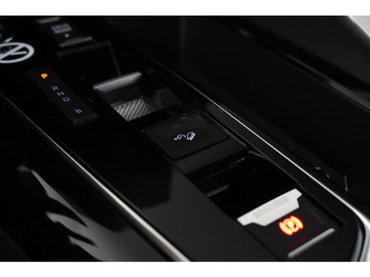 Peugeot 3008 1.6 HYbrid 300 Allure Pack Business Apple carplay, Automaat, climate, ActivLease financial lease