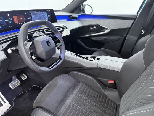 Peugeot 5008 | Demo Deal | GT | Adaptieve cruise control met Stop&Go functie | Panoramisch schuifdak Pack | Ve... ActivLease financial lease