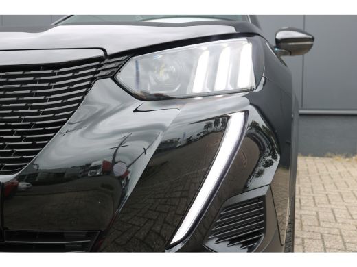 Peugeot e-2008 EV GT 50 kWh | Panorama schuif-/kanteldak | Voorstoelen verwarmd | Navi | Camera | Keyless entry/... ActivLease financial lease