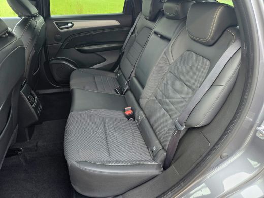 Renault Arkana 1.3 TCe - 140 Pk - AUTOMAAT - Panoramadak - ParkeerCamera ActivLease financial lease