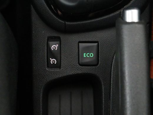 Renault Clio 0.9 TCe Limited | Cruise control | Park assist | Bluetooth | Navigatie | DAB | Getint glas | Full... ActivLease financial lease
