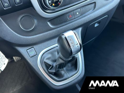 Renault Trafic 2.0 dCi 170pk L2H1 DC Automaat ActivLease financial lease