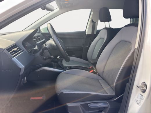 Seat Arona 1.0 TSI Style Business Intense | Achteruitrijcamera | Apple Carplay/Android Auto | Cruise control... ActivLease financial lease
