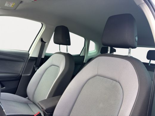 Seat Arona 1.0 TSI Style Business Intense | Achteruitrijcamera | Apple Carplay/Android Auto | Cruise control... ActivLease financial lease