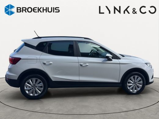 Seat Arona 1.0 TSI Style Business Intense | Achteruitrijcamera | Apple Carplay/Android Auto | Cruise control... ActivLease financial lease