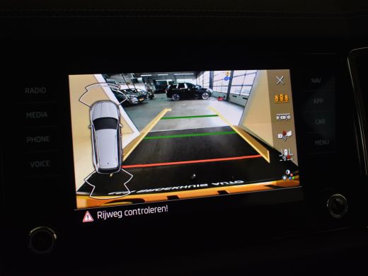 Skoda Kodiaq 1.5 TSI Business Edition 150PK | Trekhaak uitklapbaar | Achteruitrijcamera | Navi | App connect |... ActivLease financial lease