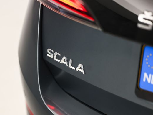 Skoda Scala 1.0 TSI Sport Automaat (VIRTUAL COCKPIT, APPLE CARPLAY, GROOT NAVI, CLIMATE, STOELVERWARMING, SPO... ActivLease financial lease