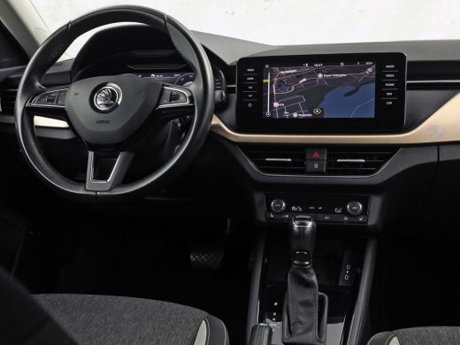 Skoda Scala 1.0 TSI Sport Automaat (VIRTUAL COCKPIT, APPLE CARPLAY, GROOT NAVI, CLIMATE, STOELVERWARMING, SPO... ActivLease financial lease