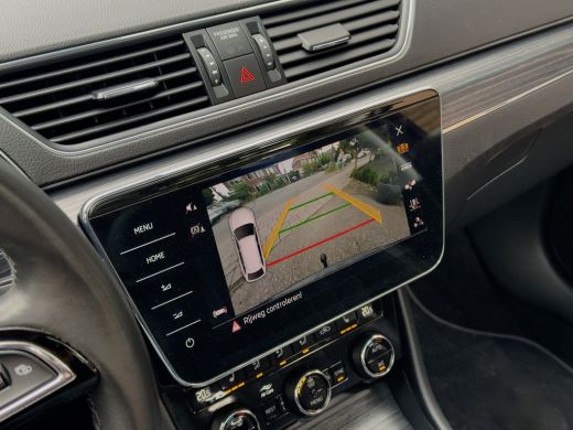 Skoda Superb Combi 1.5 TSI ACT AUT7 EDITION PANODAK LEDER NAVI CAMERA DIGI-DASH APPLE-CARPLAY LED LMV PDC ActivLease financial lease