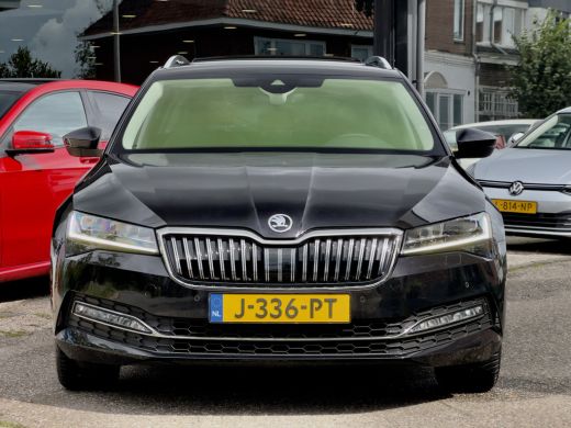Skoda Superb Combi 1.5 TSI ACT AUT7 EDITION PANODAK LEDER NAVI CAMERA DIGI-DASH APPLE-CARPLAY LED LMV PDC ActivLease financial lease