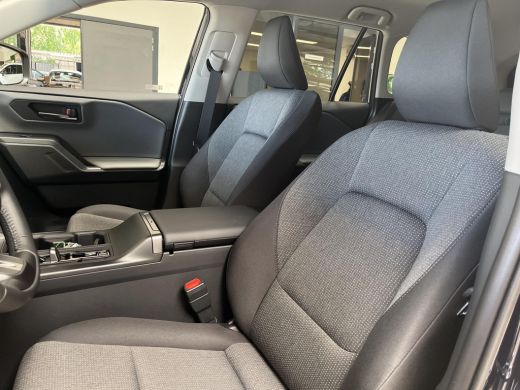 Toyota RAV4 2.5 Plug-in Hybrid 270 Dynamic ActivLease financial lease