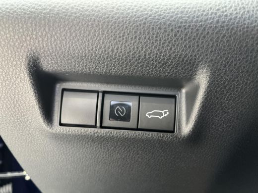 Toyota RAV4 2.5 Plug-in Hybrid 270 Dynamic ActivLease financial lease