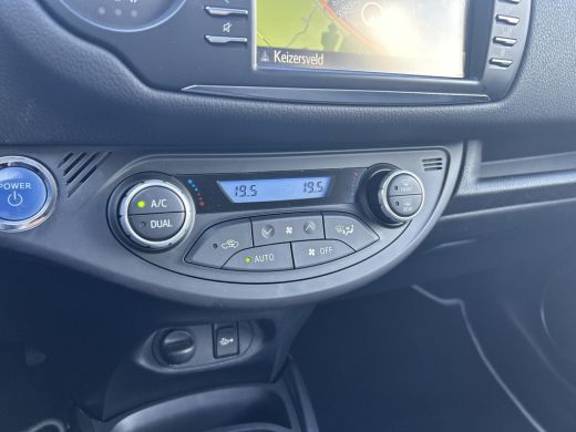 Toyota Yaris 1.5 Hybrid Y20 ActivLease financial lease