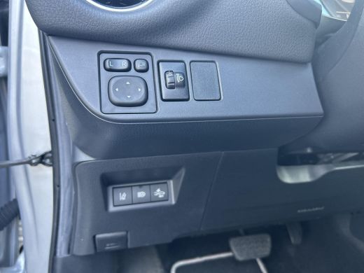 Toyota Yaris 1.5 Hybrid Y20 ActivLease financial lease