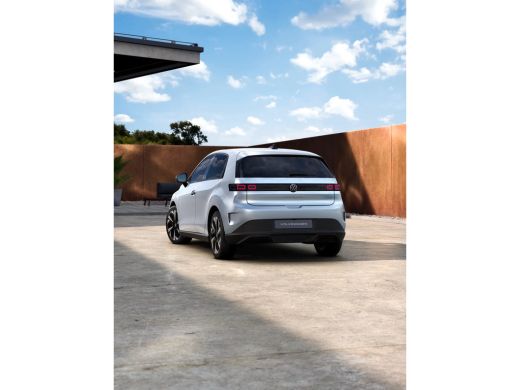 Volkswagen ID. Polo Life First Edition | Airconditioning automatisch, 2-zone (Climatronic) | Automatische afstandsreg... ActivLease financial lease