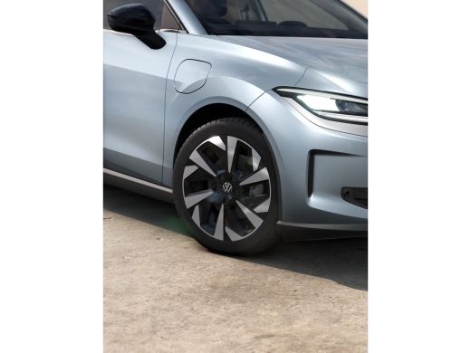 Volkswagen ID. Polo Life First Edition | Airconditioning automatisch, 2-zone (Climatronic) | Automatische afstandsreg... ActivLease financial lease