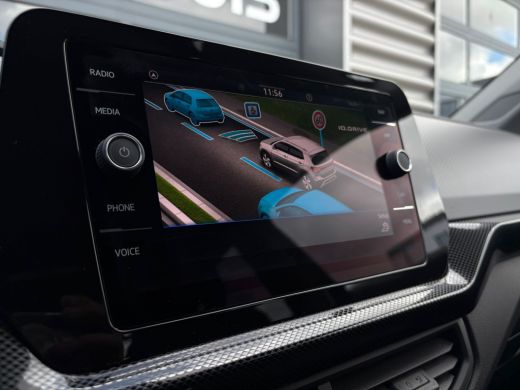 Volkswagen T-Cross Life Edition | 'App-Connect' draadloze smartphone integratie | Achterlichten LED | Afstandscontro... ActivLease financial lease